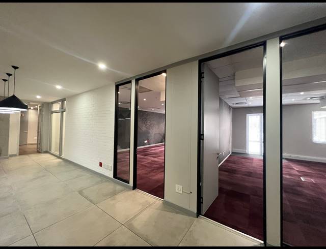 683M² OFFICE TO LET IN ILLOVO